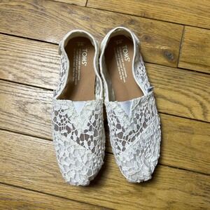 TOMS White Crochet Lace Alpargata Slip On Flat Shoes Womens Size 6 W6